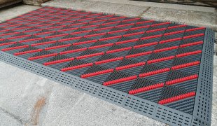 DB-Single Brush non-slip entryway interlocking mats