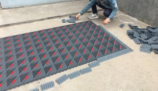 DB-Single Brush modular entrance mats
